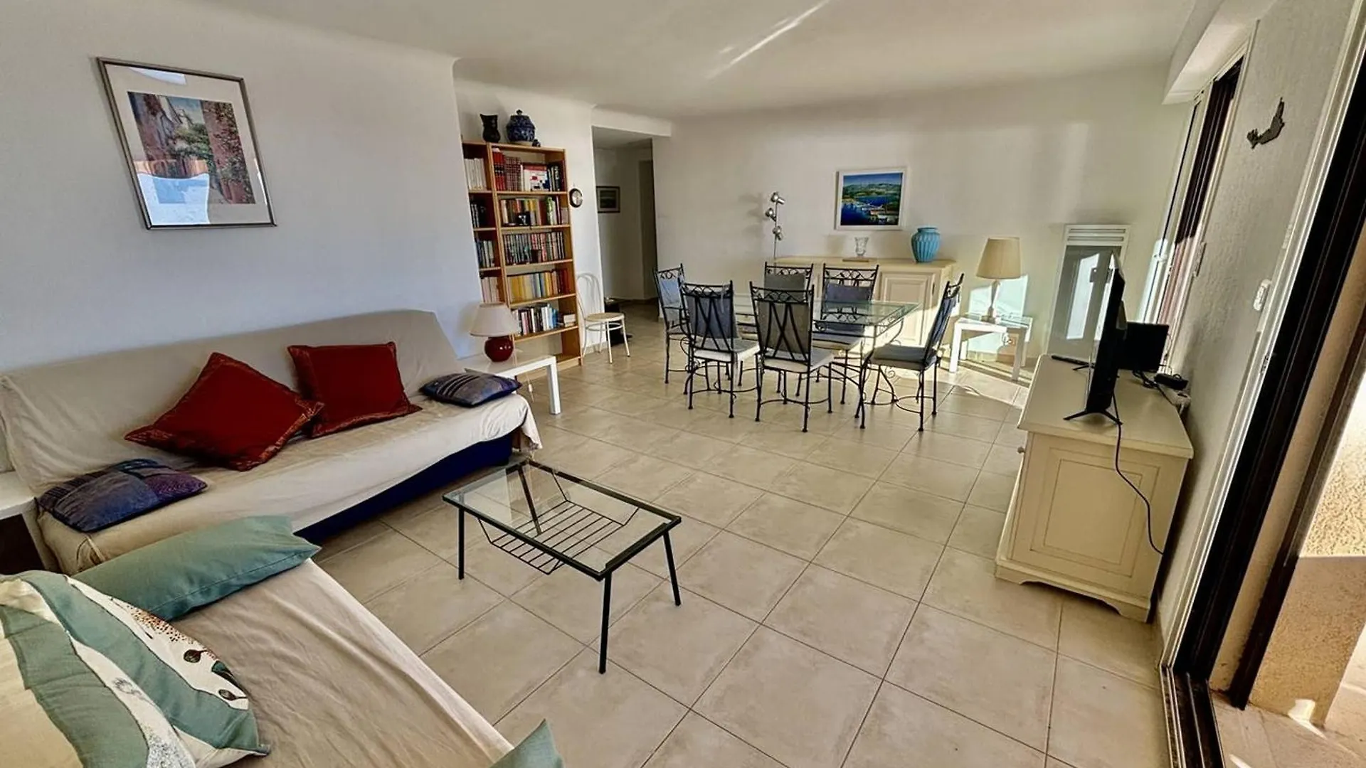 Apartment Appartement Lumineux Avec Terrasse Et Acces Plage - Fr-1-816-15 Le Lavandou